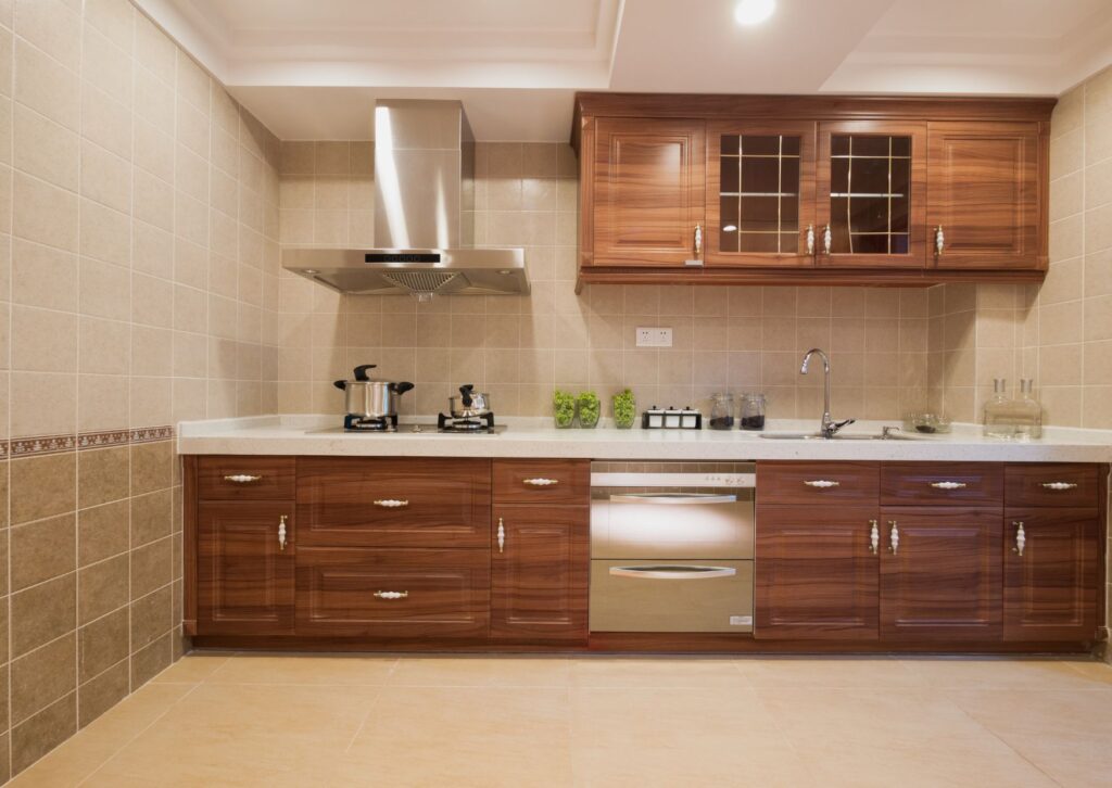 Aluminium furniture manufacturers