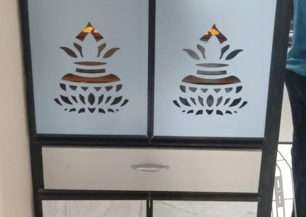 Aluminium cupboards for apartments